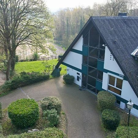 Wunderschoen Zwischen Ortsausgang Und Waldesrand Gelegene, Schoene Apartments Herzogenrath Luaran gambar