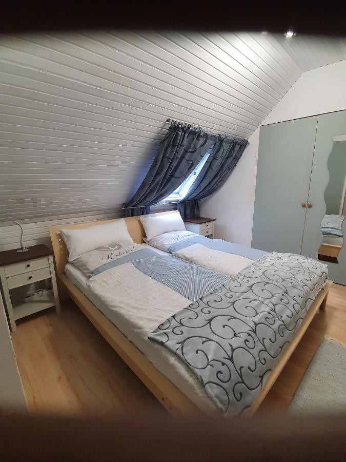 Wunderschoen Zwischen Ortsausgang Und Waldesrand Gelegene, Schoene Apartments Herzogenrath Luaran gambar