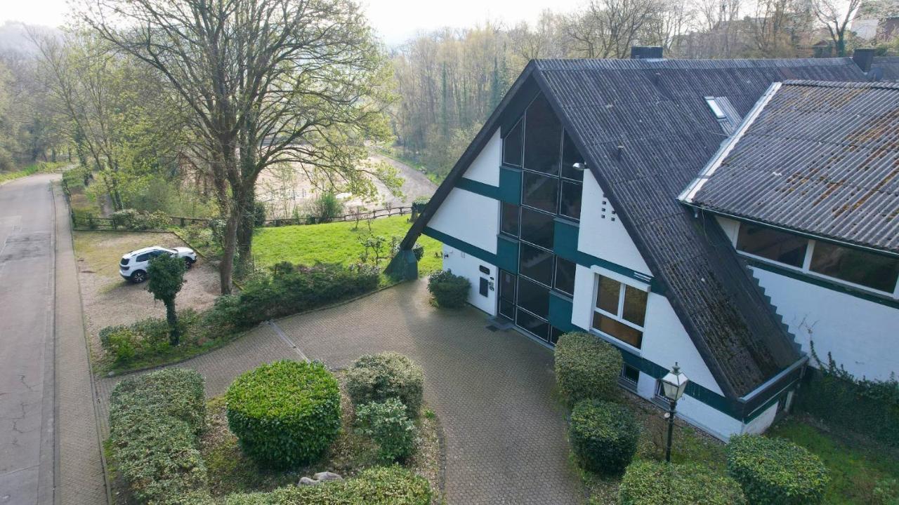 Wunderschoen Zwischen Ortsausgang Und Waldesrand Gelegene, Schoene Apartments Herzogenrath Luaran gambar